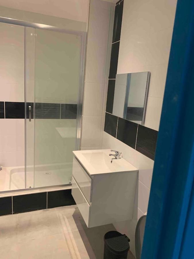 Le Depot Appartement Du Port A Champvert ภายนอก รูปภาพ